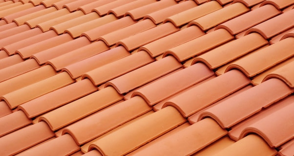 Conseils de choix de matériaux pour la couverture de sa maison